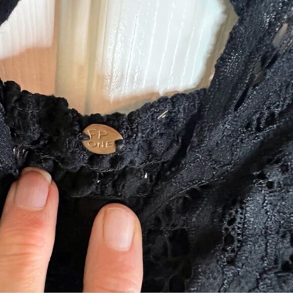 Intimately Free People Lace Bralette Black Embroidered Lace Size XS - Picture 7 of 11